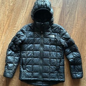 The North Face boys jacket, size small